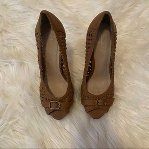 Aldo-High Heels-Platform- Size 6- brown